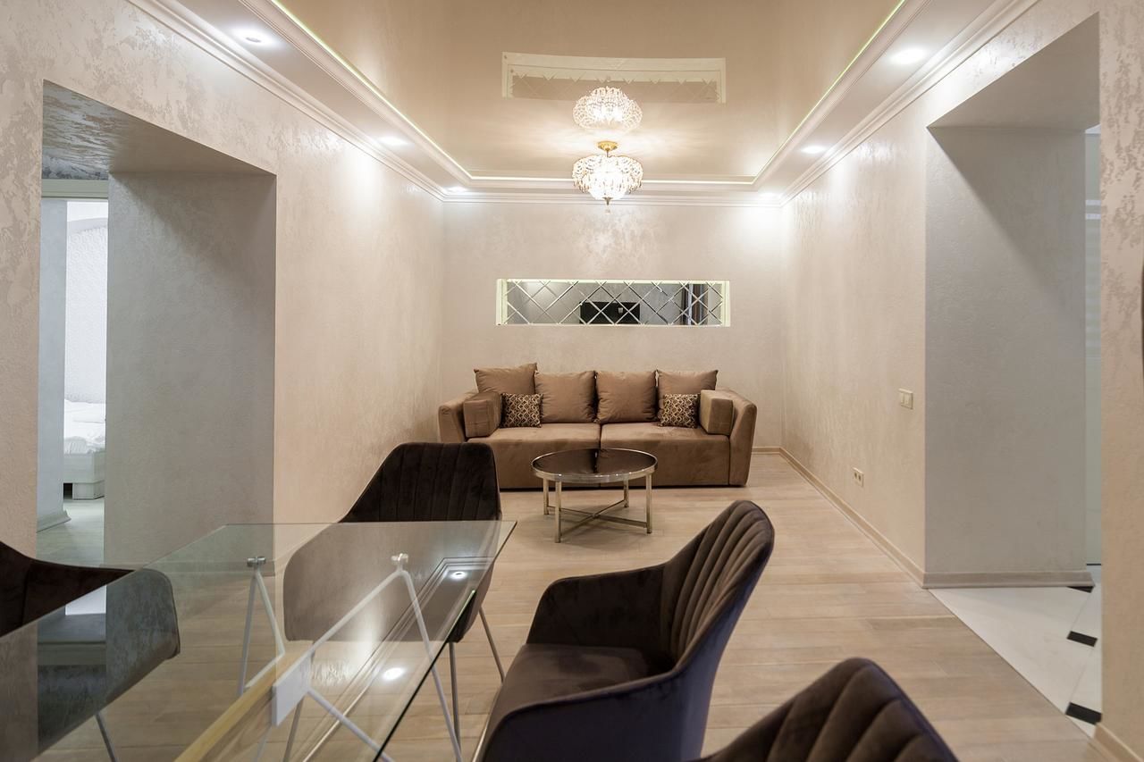 Апартаменты Apartment on Knyaza Romana 24 Львов-4