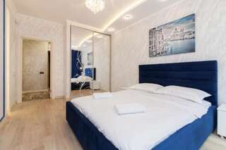 Апартаменты Apartment on Knyaza Romana 24 Львов Апартаменты с 3 спальнями-27