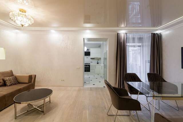 Апартаменты Apartment on Knyaza Romana 24 Львов-19