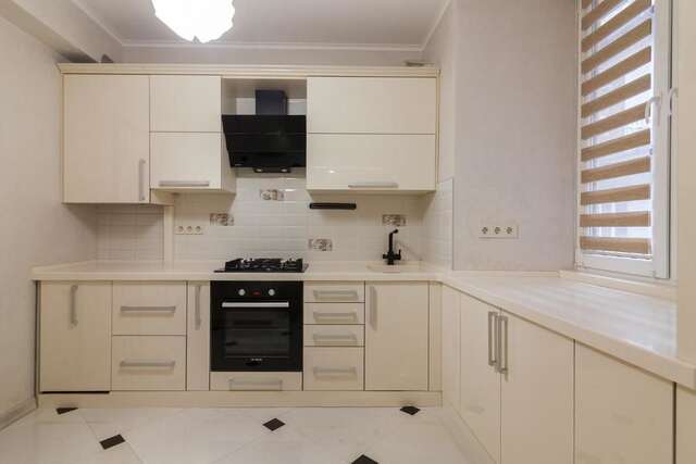 Апартаменты Apartment on Knyaza Romana 24 Львов-32